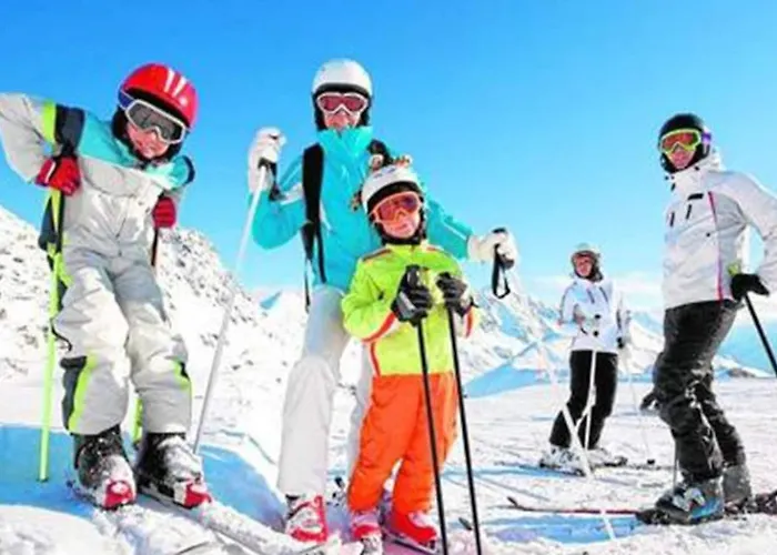 Little Rest Sierra Nevada, Zona Baja 6 Pax, Garaje Wifi * Sierra Nevada